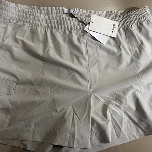 Brand new Banana Republic beige neutral shorts, BR Sport, plus XXL!